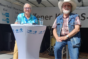 Sheriff Uwe als Ehrengast auf der Kieler Woche Bühne im TV