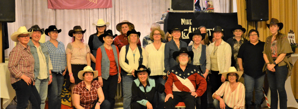 Gruppenfoto vom 12. Line Dance-Oktoberfest